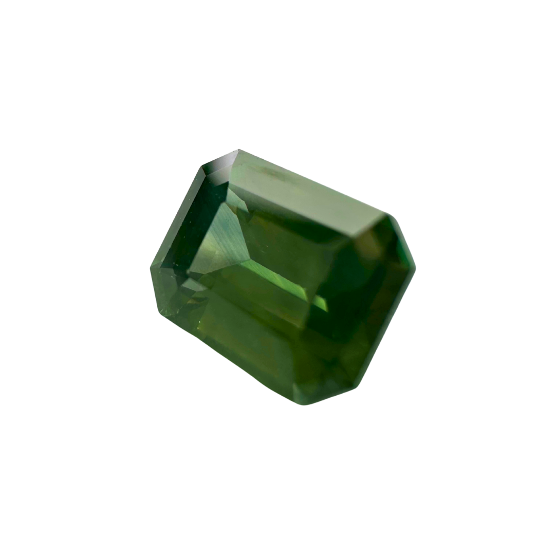 Green Sapphire - Green 1.60Ct