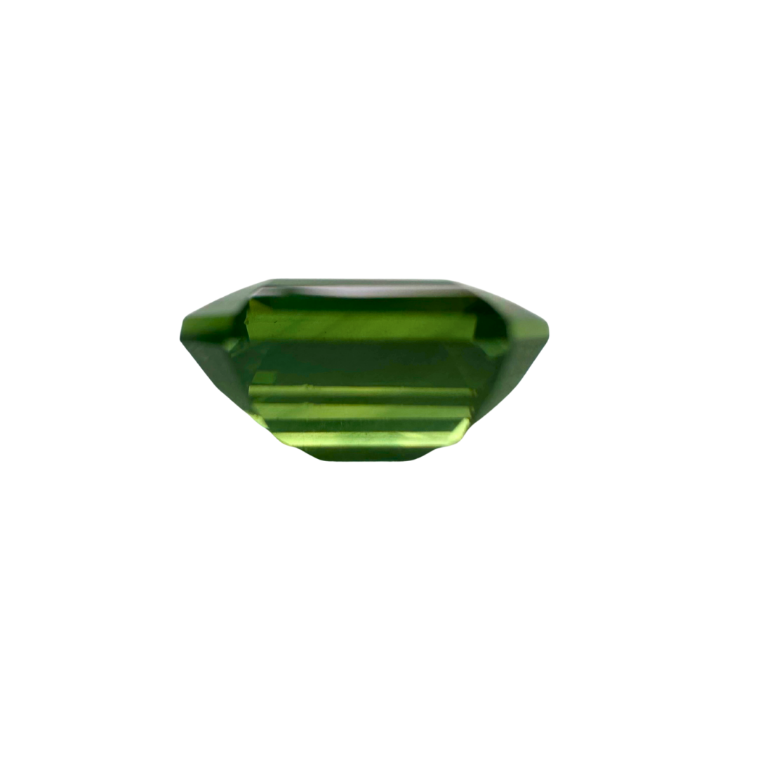 Green Sapphire - Green 1.60Ct