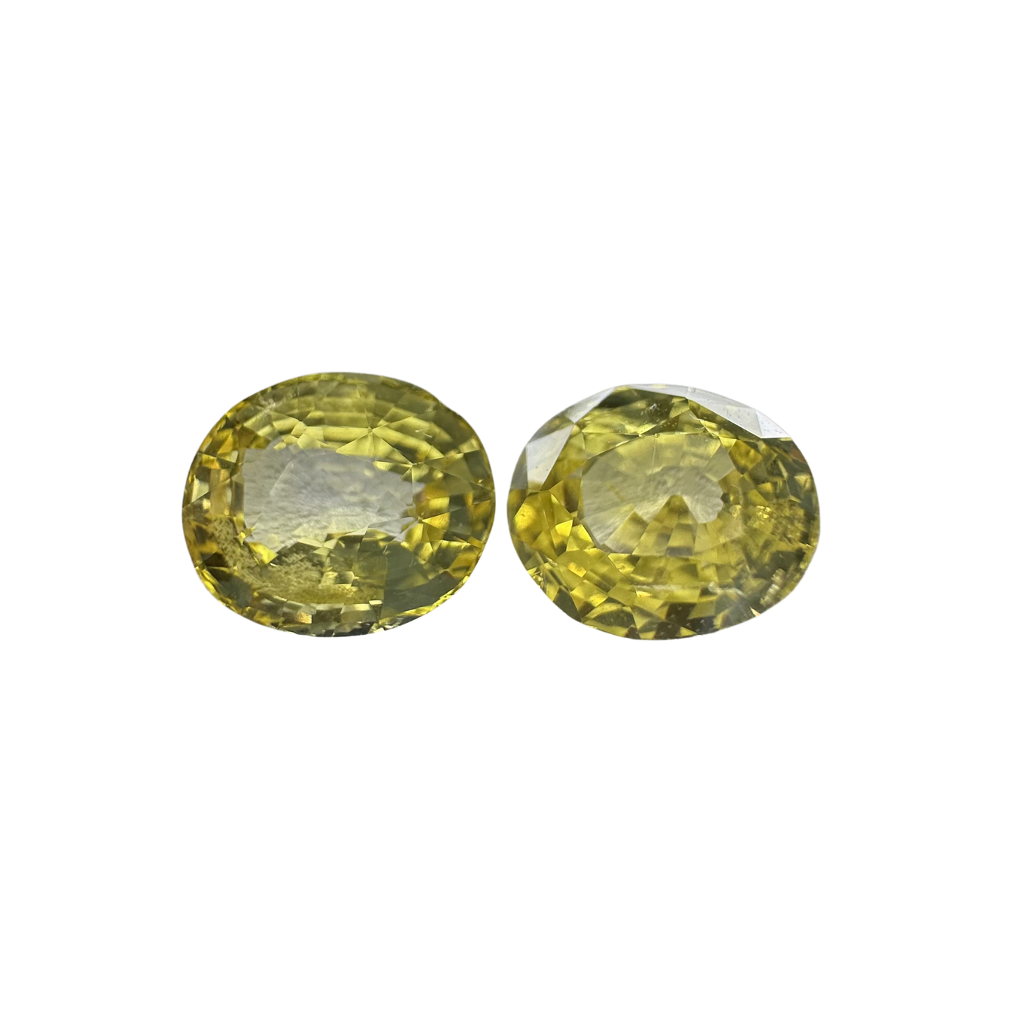 Yellow Sapphire Pair - Yellow (Un-Heated) 4.04Ct
